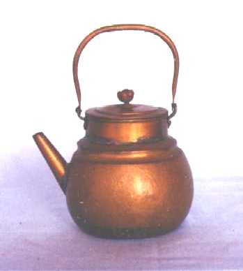 brass_kettle.jpg (9074 bytes)